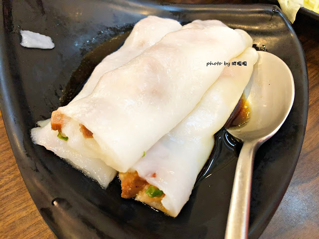 【台中 南屯】半島鐵盒茶餐廳👍多名好友激推，平價港式茶餐廳，提供品項多元，口味偏台式，價格很實惠，難怪用餐時間人潮絡繹不絕👯👯👯