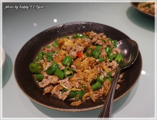 [台北信義誠品]香辣過癮創意湖南菜，包你扒飯扒不停★1010湘