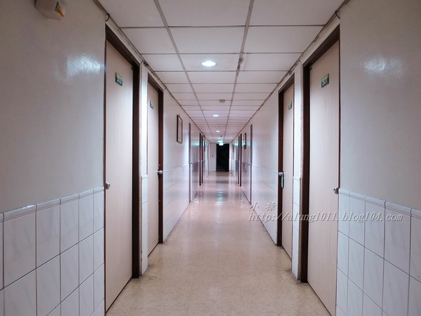 高雄市勞工育樂中心(獅甲會館):來去住一晚 7 ..高雄勞工育樂中心獅甲會館