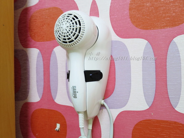 高雄市勞工育樂中心(獅甲會館)：來去住一晚 7    ..高雄勞工育樂中心獅甲會館