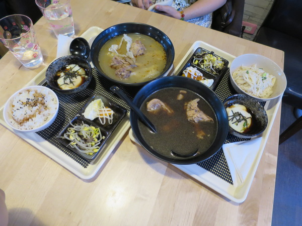 夏奇拉:天涼了~ 喝碗熱湯吧 ..夏奇拉食補套餐 夏奇拉:天涼了~ 喝碗熱湯吧 ..夏奇拉食補套餐