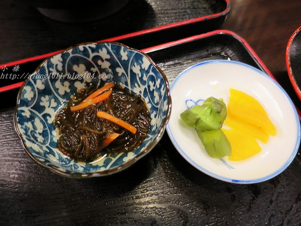 磯料理   天海：來到江之島必嚐名物!!!      ..魩仔魚丼飯~