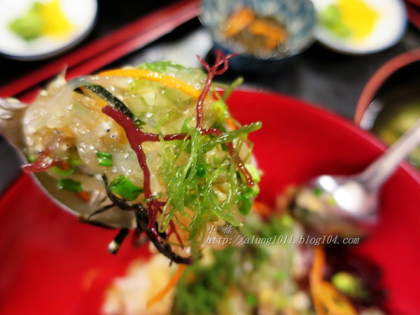 磯料理   天海：來到江之島必嚐名物!!!      ..魩仔魚丼飯~