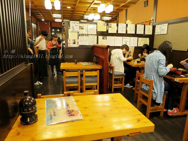 磯料理   天海：來到江之島必嚐名物!!!      ..魩仔魚丼飯~