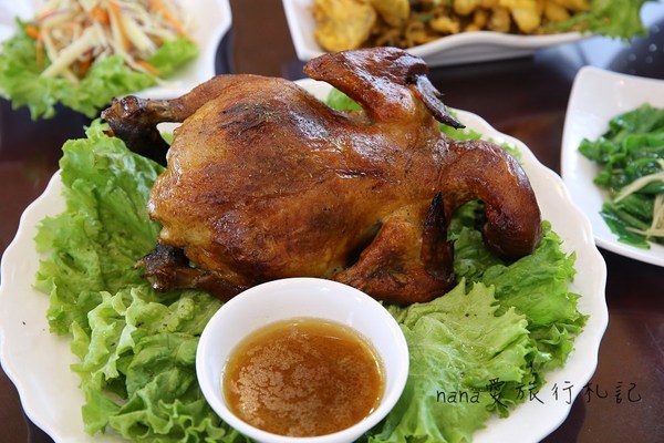 阿東窯烤雞((鹿谷初鄉店)):阿東窯烤雞(鹿谷初鄉店),內行人大推皮脆肉嫩窯烤雞,重點超多汁!甕仔雞/甕缸雞