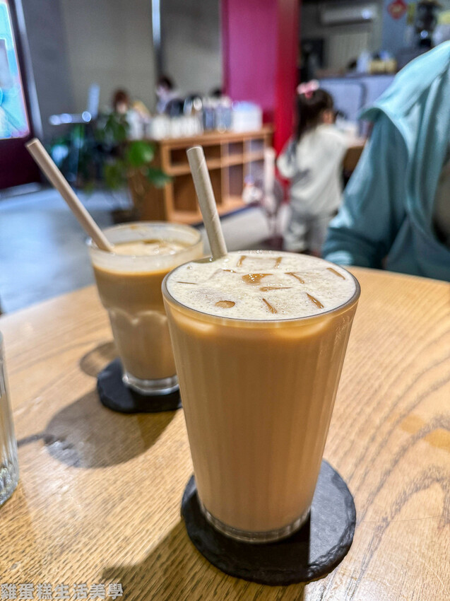 新竹早午餐推薦小稻甜Cafe！清新日系風格超好拍，燻雞蛋起司捲必吃。