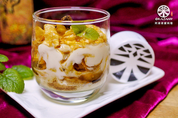 O卡桑 の 裸食代：想喝飲料又怕胖？試試看【O卡桑の裸食代】桑菊の飲 讓你放心大膽喝