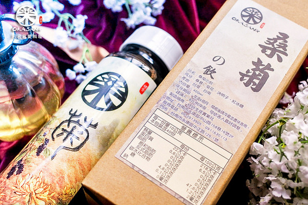 O卡桑 の 裸食代：想喝飲料又怕胖？試試看【O卡桑の裸食代】桑菊の飲 讓你放心大膽喝