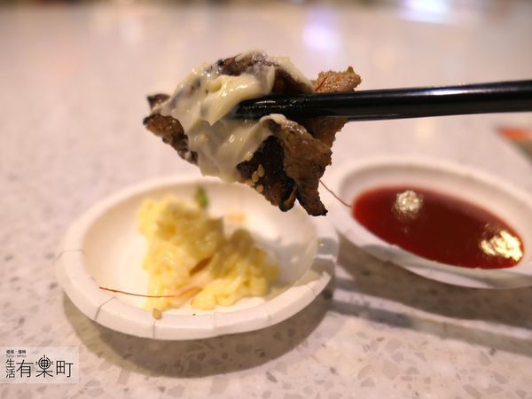 【桃園南崁美食】牛角次男坊：日本燒肉丼專門店，香氣逼人份量十足；霸氣日式烤肉飯激推，台茂購物中心美食推薦