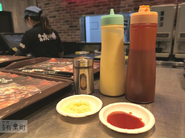 【桃園南崁美食】牛角次男坊：日本燒肉丼專門店，香氣逼人份量十足；霸氣日式烤肉飯激推，台茂購物中心美食推薦