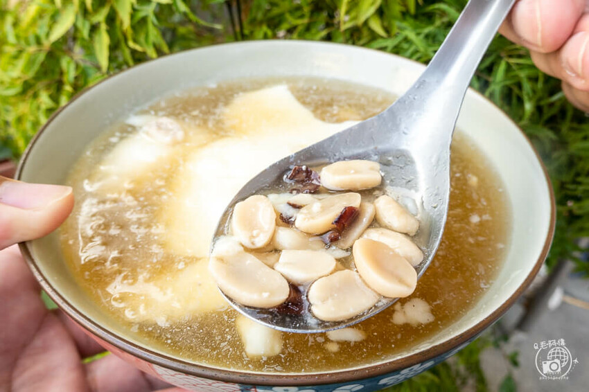台中市太平區台中小鎮豆花 | 太平台中小鎮必吃下午茶，超佛銅板美食還很大碗～
