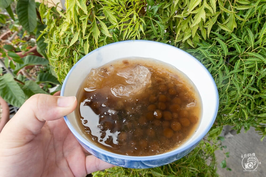 台中市太平區台中小鎮豆花 | 太平台中小鎮必吃下午茶，超佛銅板美食還很大碗～