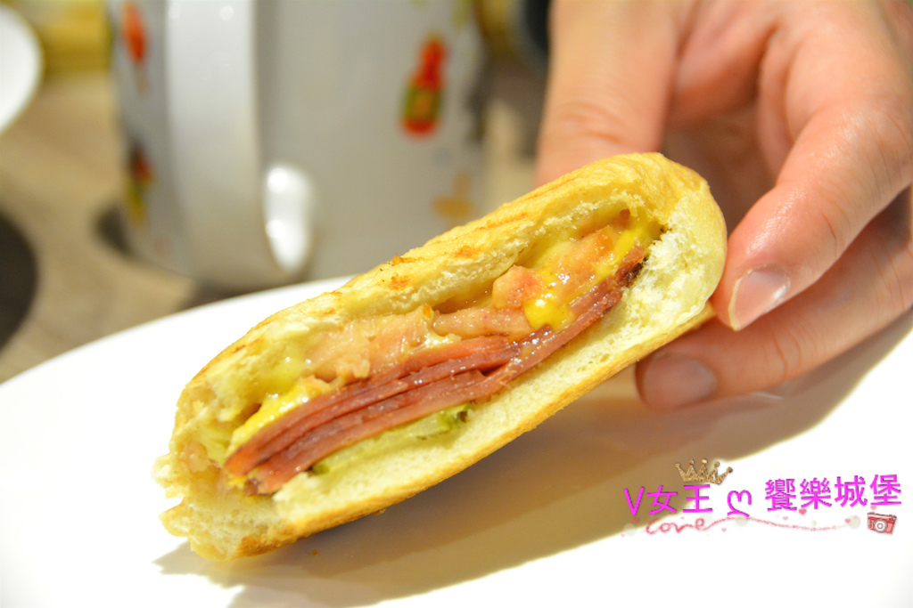 PIG_6146_meitu_39.jpg PIG_6146_meitu_39.jpg