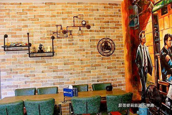 25488715_1637867522901128_1727582063_n