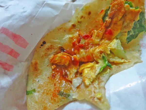 【蘆洲美食】民族路無名蔥油餅-絕無僅有的15元蔥油餅店