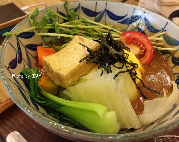 綠光咖哩 炸豬排