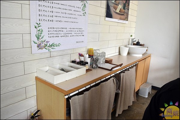 Dacai cafe采咖啡:台中美術園道平價早午餐。采咖啡。份量十足附飲料只要168元 滿山滿谷蛤蜊義麵太驚人CP值爆表!