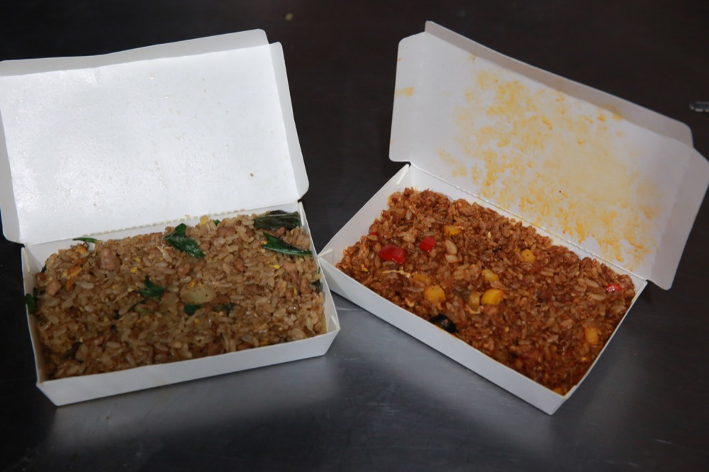 【台南宵夜】幽鬼炒飯強勢回歸，一天只賣4小時Ｘ深夜限定／ 幽靈炒飯 · 算命的說我很愛吃