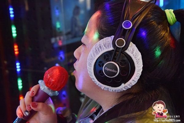 桃園區歡唱地點-迷歌Mego Taiwan 迷你ktv-活動頭三天歡唱免費唱到爽,一個人唱歌也不無聊啊!! @民宿女王芽月-美食.旅遊.全台趴趴走