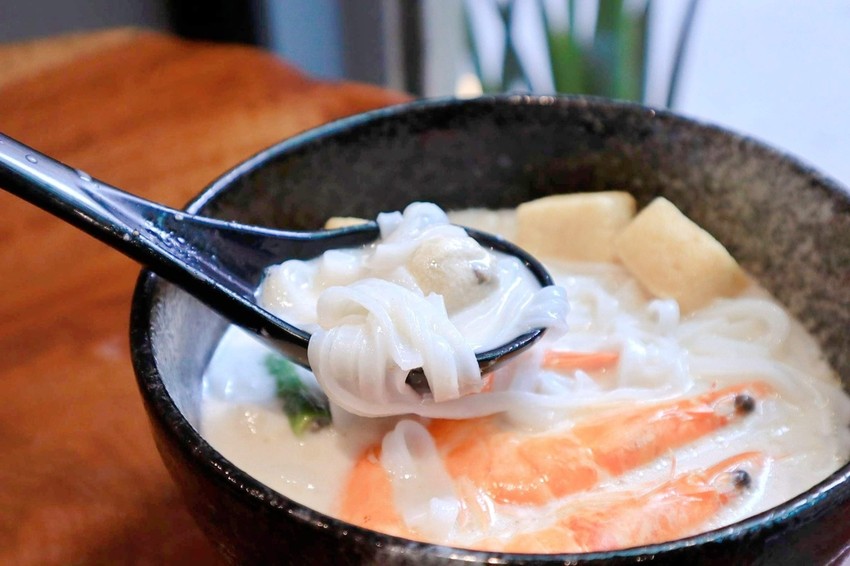 2018-08-29-20-38-13-01