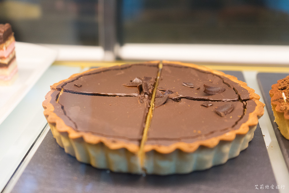 東區甜點》品黑巧克力專賣店 台北大安店 手工100%巧克力磚飲品 獨家黑巧克力醬咖哩飯 IG熱門打卡點 - 艾莉絲愛旅行