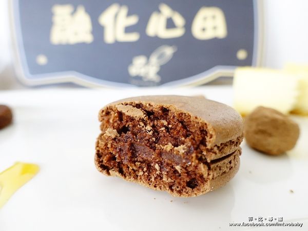 品黑Taipei大安店(大安店):品黑Taipei巧克力專賣店 在這裡每一口都能享受到最濃郁的巧克力味 救贖您靈魂的美味 巧克力控來朝聖唷!文末有抽獎