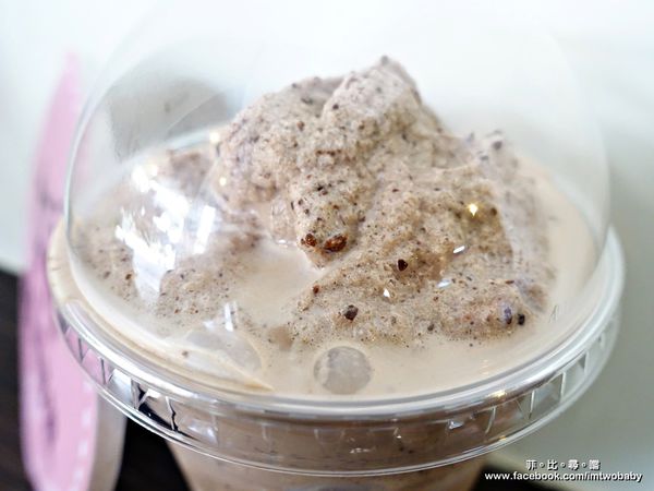 品黑Taipei大安店(大安店):品黑Taipei巧克力專賣店 在這裡每一口都能享受到最濃郁的巧克力味 救贖您靈魂的美味 巧克力控來朝聖唷!文末有抽獎