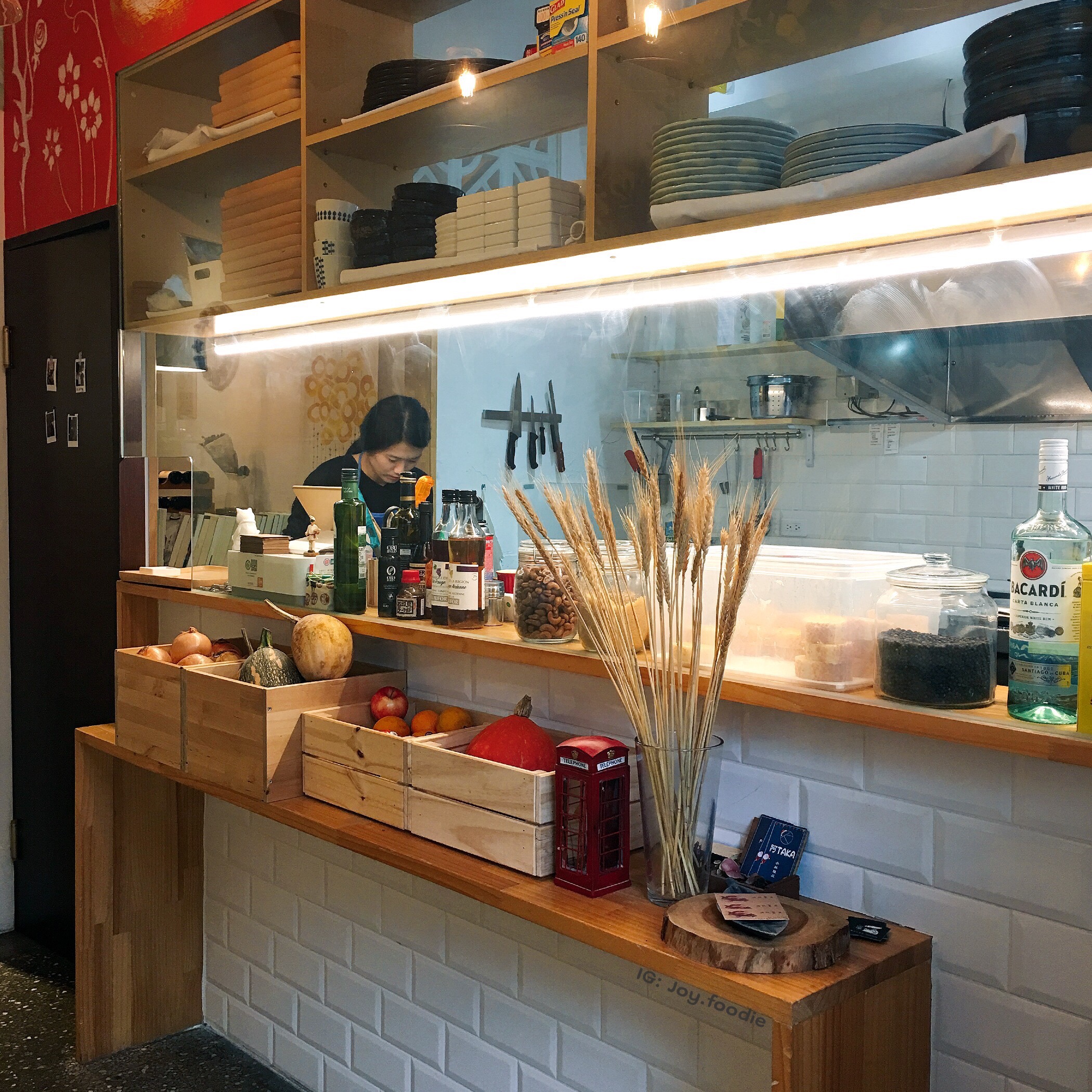 『台中西區』遊牧餐桌Nomadic Trattoria，位於寧靜住宅區，滿分的餐點，滿分的服務，非常值得一嚐！