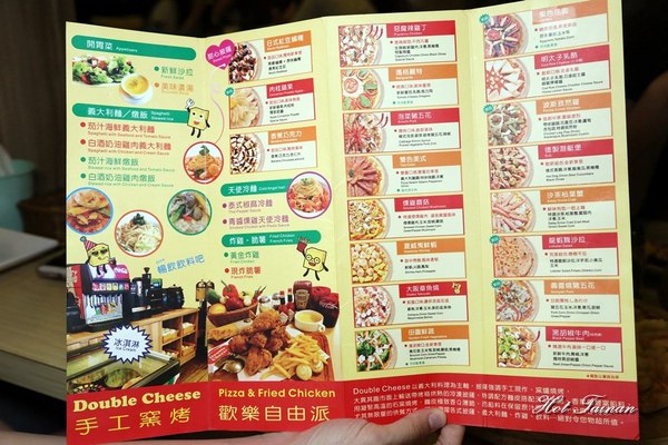 Double Cheese 手工窯烤披薩：【台南美食】手工窯烤披薩義大利麵炸雞吃到飽！選擇多元的平價聚餐店家：Double Cheese台南成大店