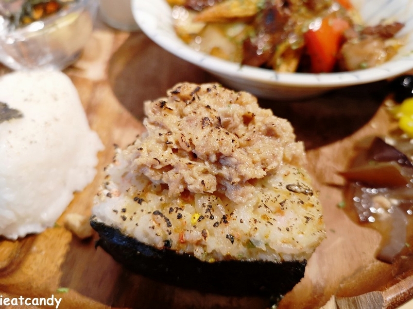 屏東美食_ 麋谷 Migu village│恆春美食、早午餐推薦！時下最夯墾丁美食餐廳~ - 愛伊特candy的分享樂園