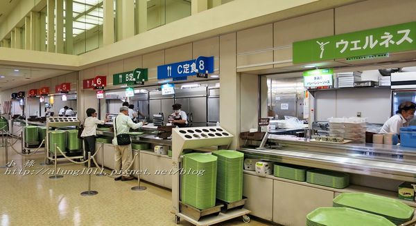 東京都廳:來看看東京公務員中午都吃些什麼呢? ..東京都廳員工餐廳覓食趣!! 東京都廳:來看看東京公務員中午都吃些什麼呢? ..東京都廳員工餐廳覓食趣!!