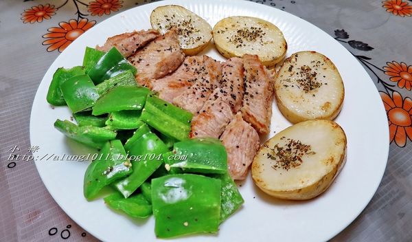 中央畜牧場-家香豬：上菜囉!!!        ..中央畜牧場-家香豬/愛評體驗團