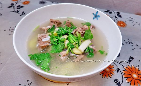 中央畜牧場-家香豬：上菜囉!!!        ..中央畜牧場-家香豬/愛評體驗團