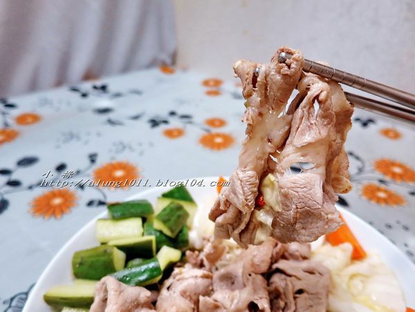 中央畜牧場-家香豬：上菜囉!!!        ..中央畜牧場-家香豬/愛評體驗團