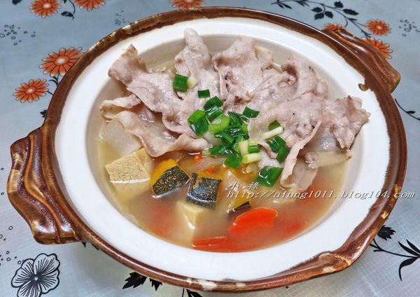 中央畜牧場-家香豬：上菜囉!!!        ..中央畜牧場-家香豬/愛評體驗團