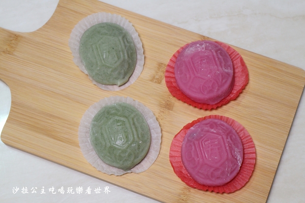 全聯福利中心(士林大南店):全聯福利中心/情人節限定『愛情麻糬』年節專用『紅龜粿』『草仔粿』傳統米食變得超可愛