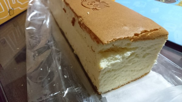 黃阿瑪聯名甜點：美食團購~黃阿瑪x布里王子聯名甜點~原味生乳捲+日式輕乳酪蛋糕~萌翻最高點~真是太療癒了~