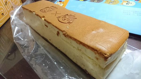 黃阿瑪聯名甜點：美食團購~黃阿瑪x布里王子聯名甜點~原味生乳捲+日式輕乳酪蛋糕~萌翻最高點~真是太療癒了~