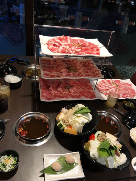 台灣火鍋第一品牌-肉多多火鍋-竹科店/想肉多菜多海鮮多自己挑/MINGO泰國冰淇淋