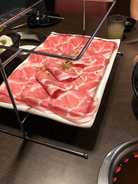 台灣火鍋第一品牌-肉多多火鍋-竹科店/想肉多菜多海鮮多自己挑/MINGO泰國冰淇淋