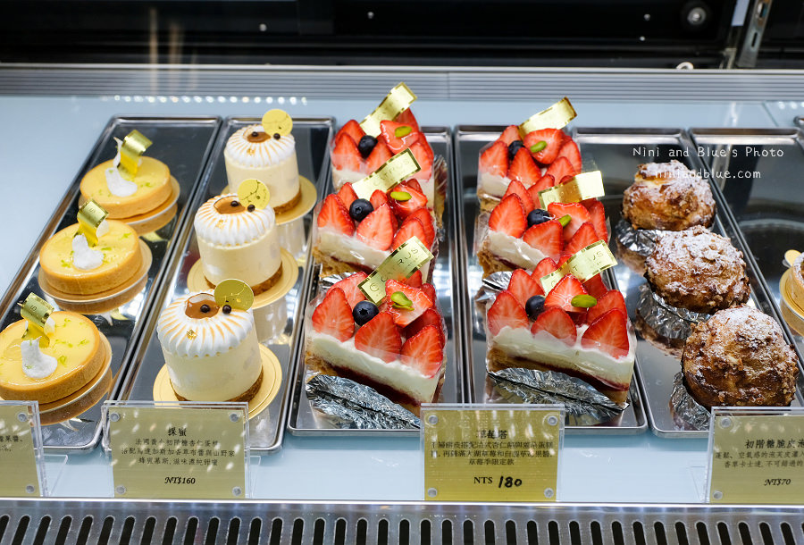 蜜柑。法式甜點。麵包。勤美誠品綠園道17