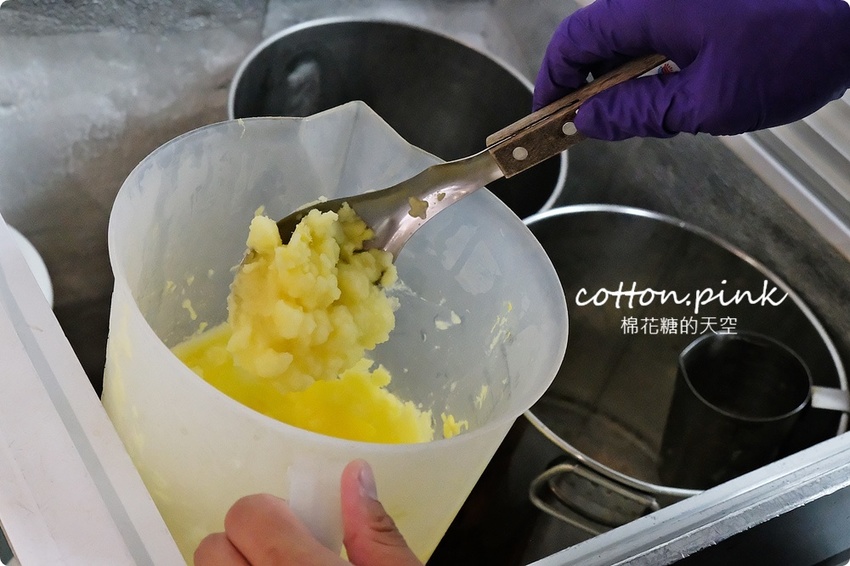 台中必喝綠豆沙就是這一家-草根豐味綠豆沙,東海、逢甲、一中夜市都找得到!最新香橙綠茶也是冰沙!! 台中必喝綠豆沙就是這一家-草根豐味綠豆沙,東海、逢甲、一中夜市都找得到!最新香橙綠茶也是冰沙!!