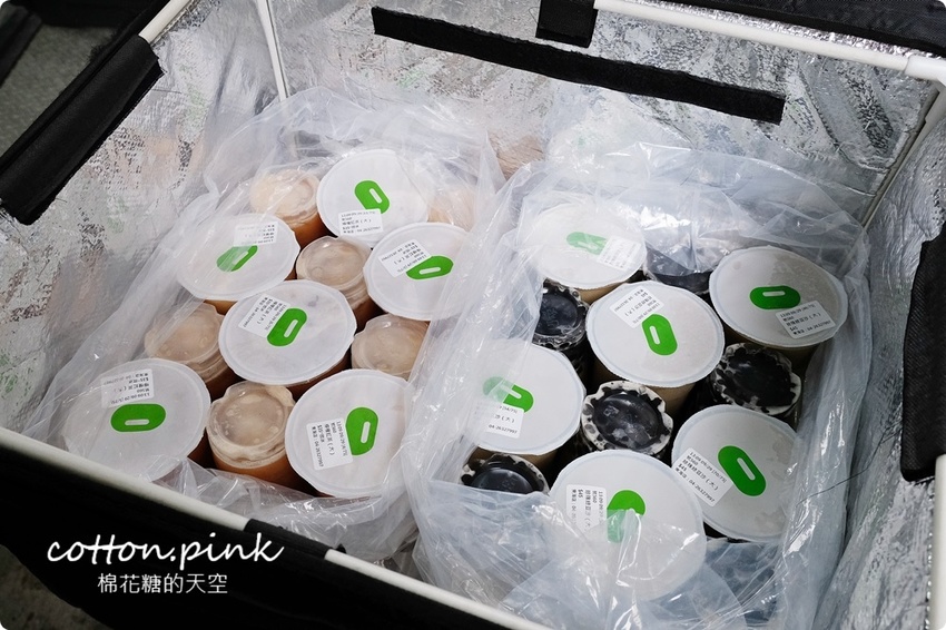 台中必喝綠豆沙就是這一家-草根豐味綠豆沙,東海、逢甲、一中夜市都找得到!最新香橙綠茶也是冰沙!! 台中必喝綠豆沙就是這一家-草根豐味綠豆沙,東海、逢甲、一中夜市都找得到!最新香橙綠茶也是冰沙!!