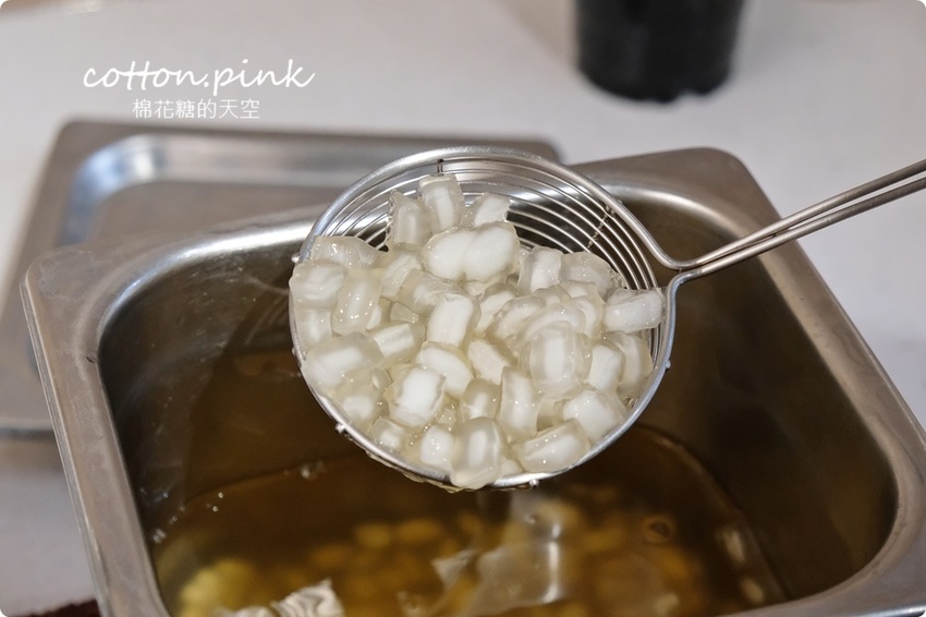 台中必喝綠豆沙就是這一家-草根豐味綠豆沙,東海、逢甲、一中夜市都找得到!最新香橙綠茶也是冰沙!! 台中必喝綠豆沙就是這一家-草根豐味綠豆沙,東海、逢甲、一中夜市都找得到!最新香橙綠茶也是冰沙!!