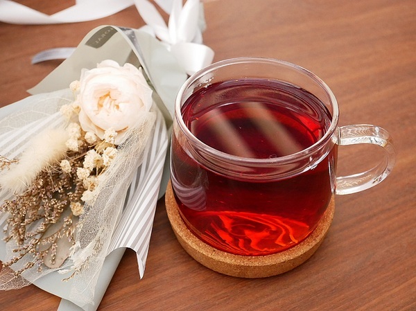 O.L.O CAFE:O.L.O CAFE-松山下午茶、輕食咖啡 Hotels.com聯名台北東旅 打造Bellpug主題咖啡館 讓萌萌的Bellpug陪你一整天