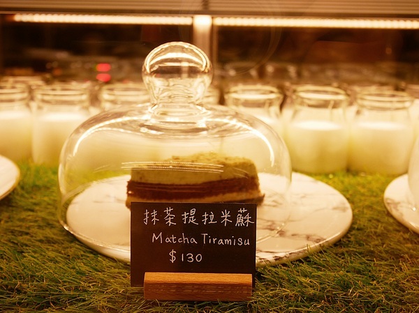 O.L.O CAFE:O.L.O CAFE-松山下午茶、輕食咖啡 Hotels.com聯名台北東旅 打造Bellpug主題咖啡館 讓萌萌的Bellpug陪你一整天