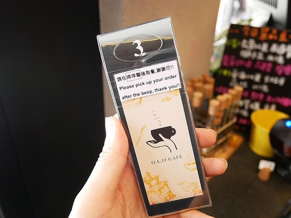 O.L.O CAFE:O.L.O CAFE-松山下午茶、輕食咖啡 Hotels.com聯名台北東旅 打造Bellpug主題咖啡館 讓萌萌的Bellpug陪你一整天