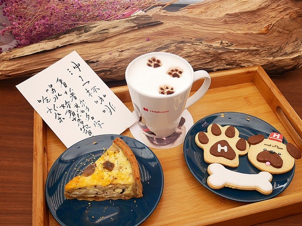 O.L.O CAFE:O.L.O CAFE-松山下午茶、輕食咖啡 Hotels.com聯名台北東旅 打造Bellpug主題咖啡館 讓萌萌的Bellpug陪你一整天