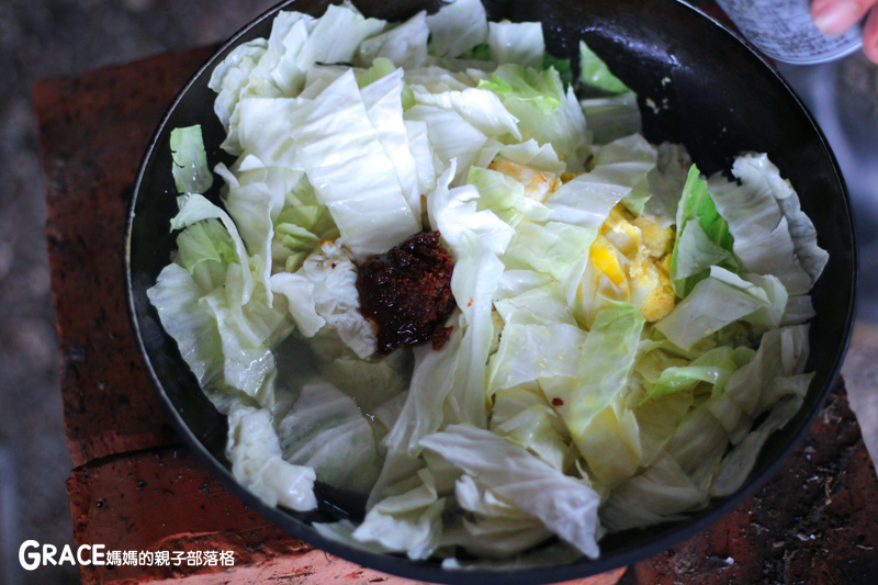 北部親子景點宜蘭-橫山頭休閒農業區-舊名蓮成觀光休閒農場-新名內城生態園區-大自然教室-DIY芋泥球-戶外野炊-網抓七彩魚-grace媽媽 (39).jpg