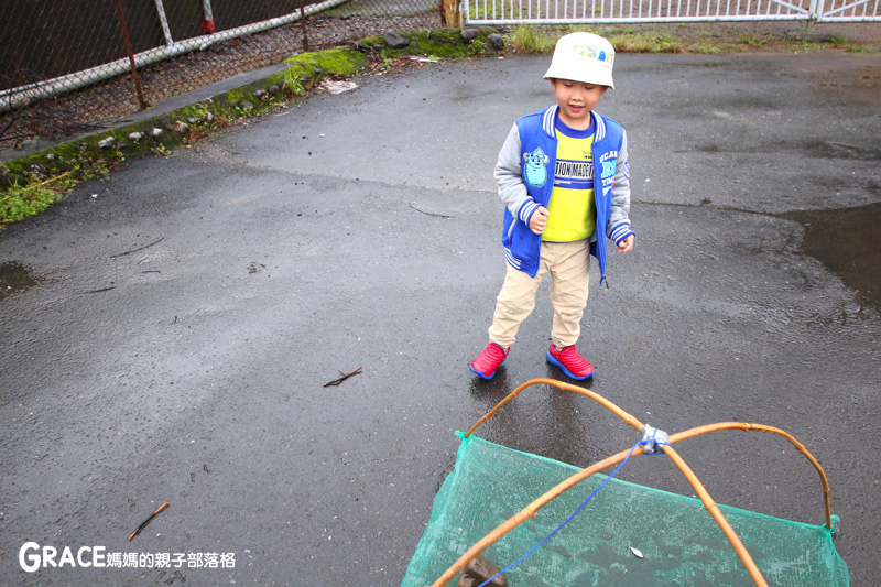 北部親子景點宜蘭-橫山頭休閒農業區-舊名蓮成觀光休閒農場-新名內城生態園區-大自然教室-DIY芋泥球-戶外野炊-網抓七彩魚-grace媽媽 (46).jpg
